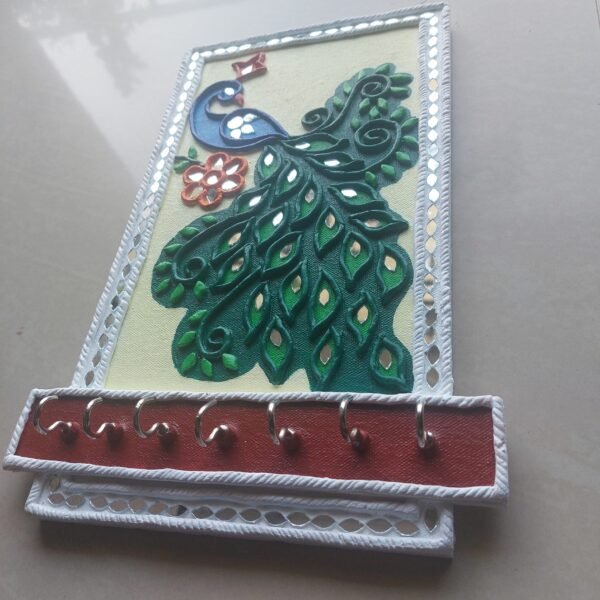 Peacock keyholder